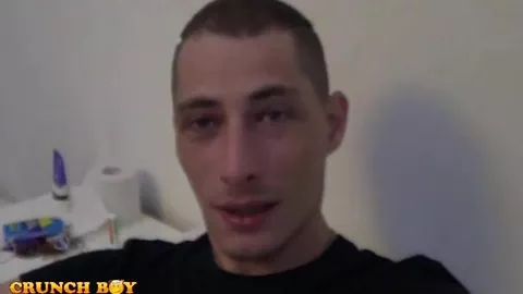 El turista latino LEON destroza a Ricco FATALE en París