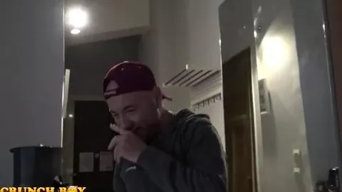 Le Lyonnais sexy Kyle ABALLO baise Jess