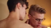 Teens mignons fêtent la fin des exams – Jacob Acosta & Harley Xavier