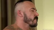 Haarige Daddies — Porno-Compilation