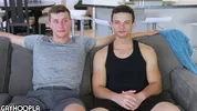 Ces 2 potes n'avaient jamais baisés ensemble jusqu'à aujourd'hui
