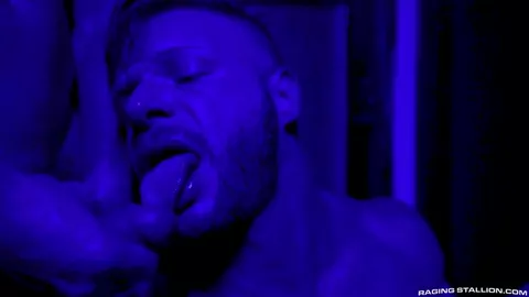 Cock Hunter – Brian Bonds & Dev Tyler