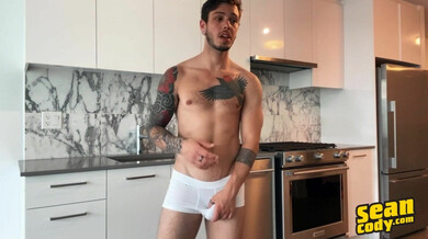 Dex : un modèle sacrément sex