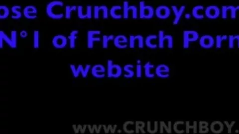 Passif musclé en jockstrap fécondé par un bi discret