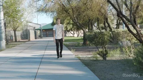 Me ligué a un tío en el parque — Garrett Kinsley & Jonah Fisher