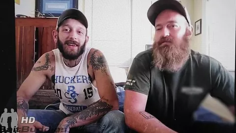 Blasen und Anal mitten im Wald