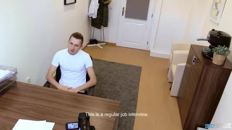 Entretien d’embauche avec un patron pervers