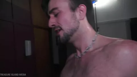 GAPE — Scena 8 — Mason Lear & Julian Dmarco