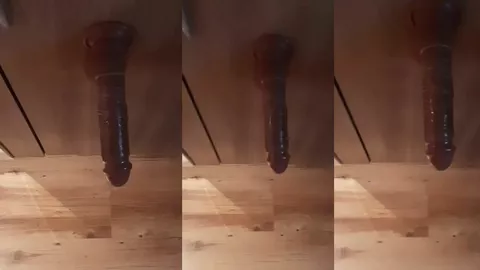 Garganta profunda com meu dildo