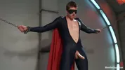 Session d’edging pour super-héros