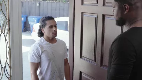 Armond Rizzo sculacciato e riempito da Mr. Cali