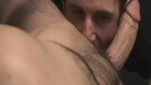 Ein Spermaschlampe bekommt seine Belohnung