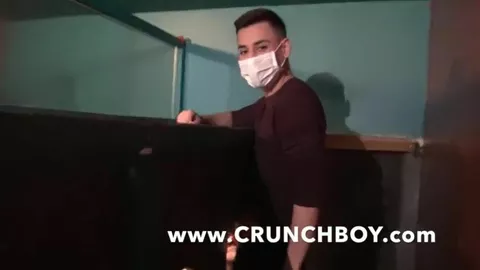 Coronavirus hält uns nicht vom Cruisen & Ficken ab