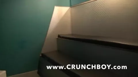 Il coronavirus non ci ferma dal cruising e dallo scopare