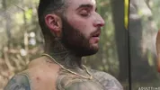 Y a personne ici à part nous, poto — Skyy Knox & Tony D’Angelo