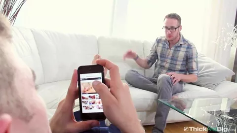 Brillenträger wird tief durchgenommen