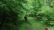 Marines ben dotati scopano nel bosco