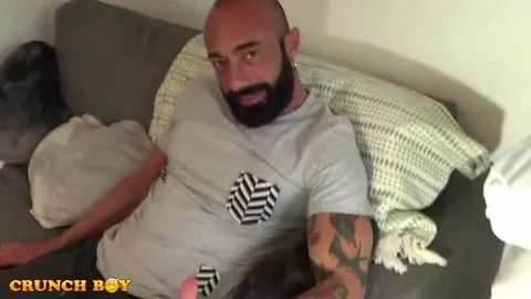 Parisiense arregaçado por italiano de rola XXL