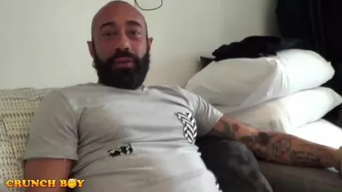 Parisiense arregaçado por italiano de rola XXL