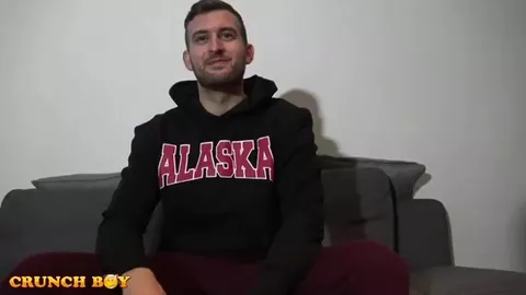 Chriss Berlin wird in Berlin von Hengsten befüllt