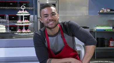 Le pâtissier Romeo Davis crème la rondelle de Beaux Banks