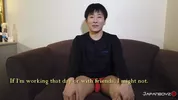 Japonais relâche la pression avec une bonne branlette