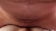 Mon beau frère plus âgé m'a séduit pour que lui baise le cul