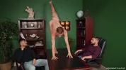 Trío acrobático con Johnny Rapid