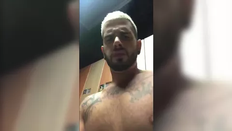 Presenteio um urso com uma gozada fresca