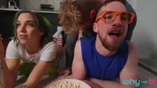 Soirée pyjama coquine