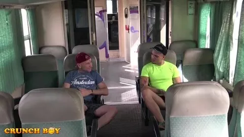 Encuentro arriesgado en un tren