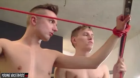 Young Bastards - Berlin! Beer! Bondage! (avec Ruben Litzky)