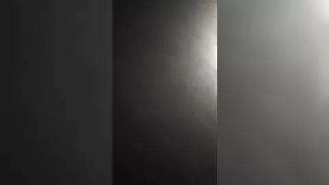 J'avale du sperme au Glory Hole - Grosse bite et jus délicieux