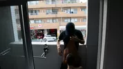 Mineto me hace una mamada en el balcón