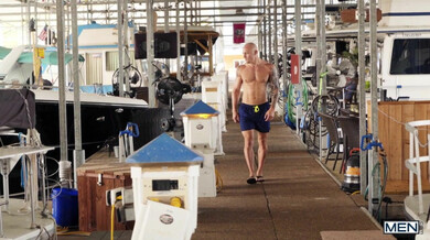 Johnny Rapid bien follado en un barco