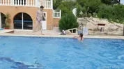 Double pénétration anale au bord de la piscine ❤️