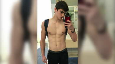 Poppers Training: sborre di ragazzi