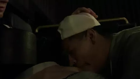 Mon keum me suce dans la salle de cinéma
