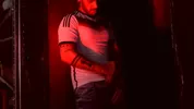 Le gogo dancer suce le patron à l’arrière du bar — Aday Traun & Antonio Miracle