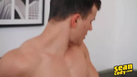 Bei manzi americani — Clyde & Ayden