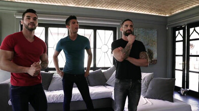 Arad Winwin & Edji Da Silva se partagent le cul de Benjamin Gomez