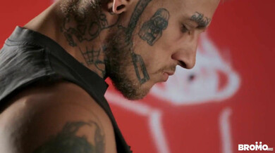 Bo Sinn e seu escravo gay Windom Gold