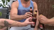 Trio de culturistes