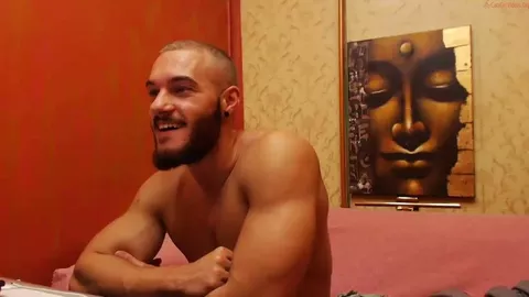 Der heißeste Kerl auf Chaturbate