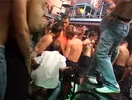 Méga touze en boite gay (GuysGoCrazy)