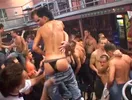 Méga touze en boite gay (GuysGoCrazy)