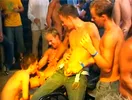Méga touze en boite gay (GuysGoCrazy)