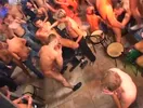 Méga touze en boite gay (GuysGoCrazy)