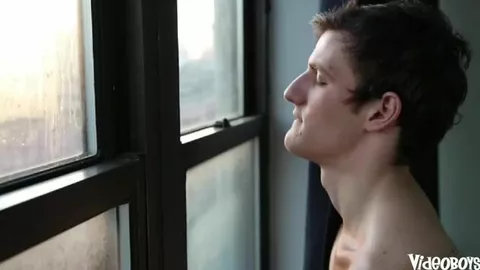 Caleb brinca com o Fleshjack