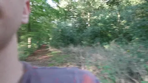 Blowjob im Wald nach einer Radtour